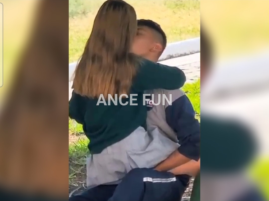 Jovens flagrados transando escondido na escola 🔞 Erome vazou vídeo
